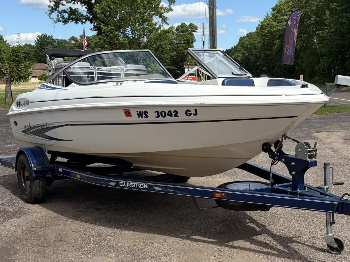 boat-carouselImage-image