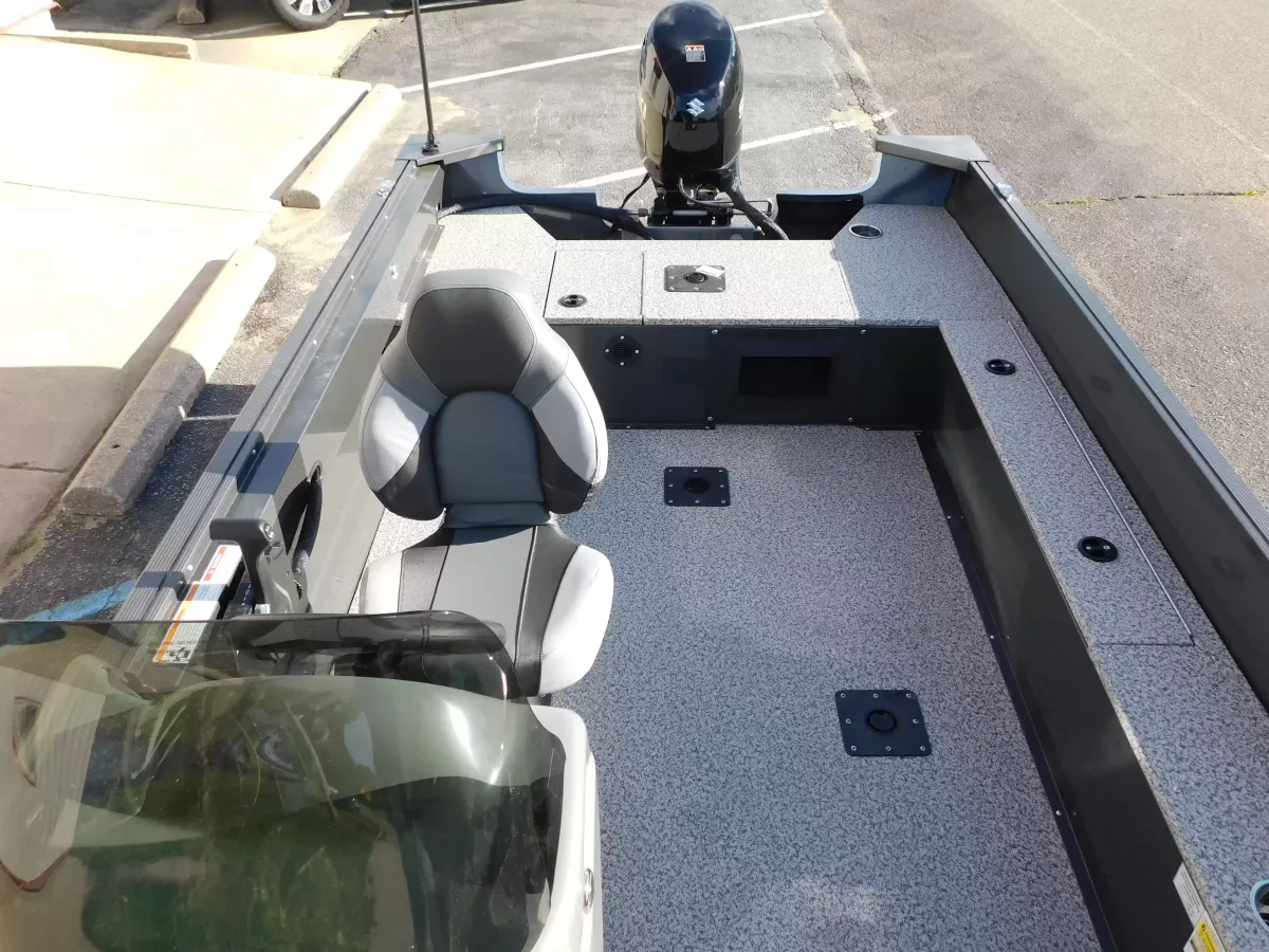 dummy-boat-img