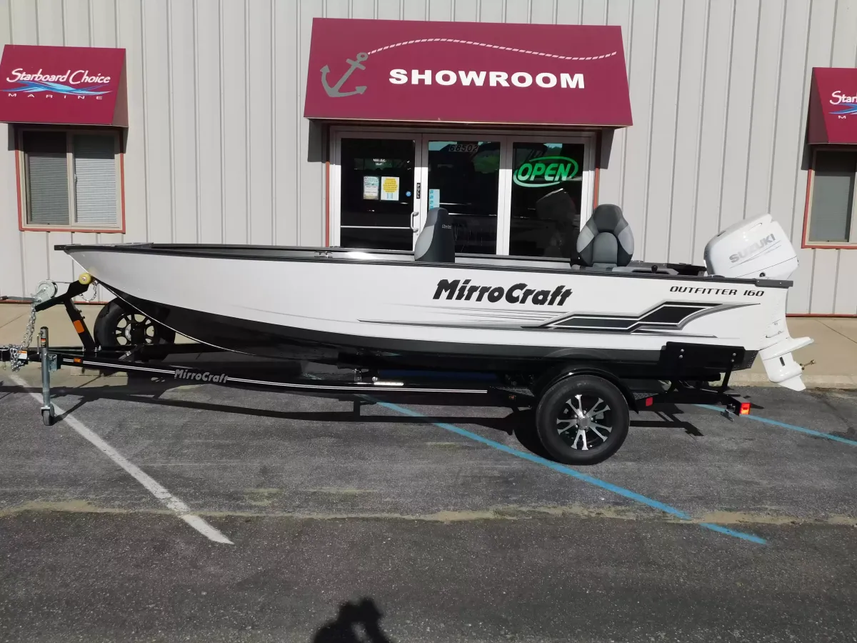 dummy-boat-img