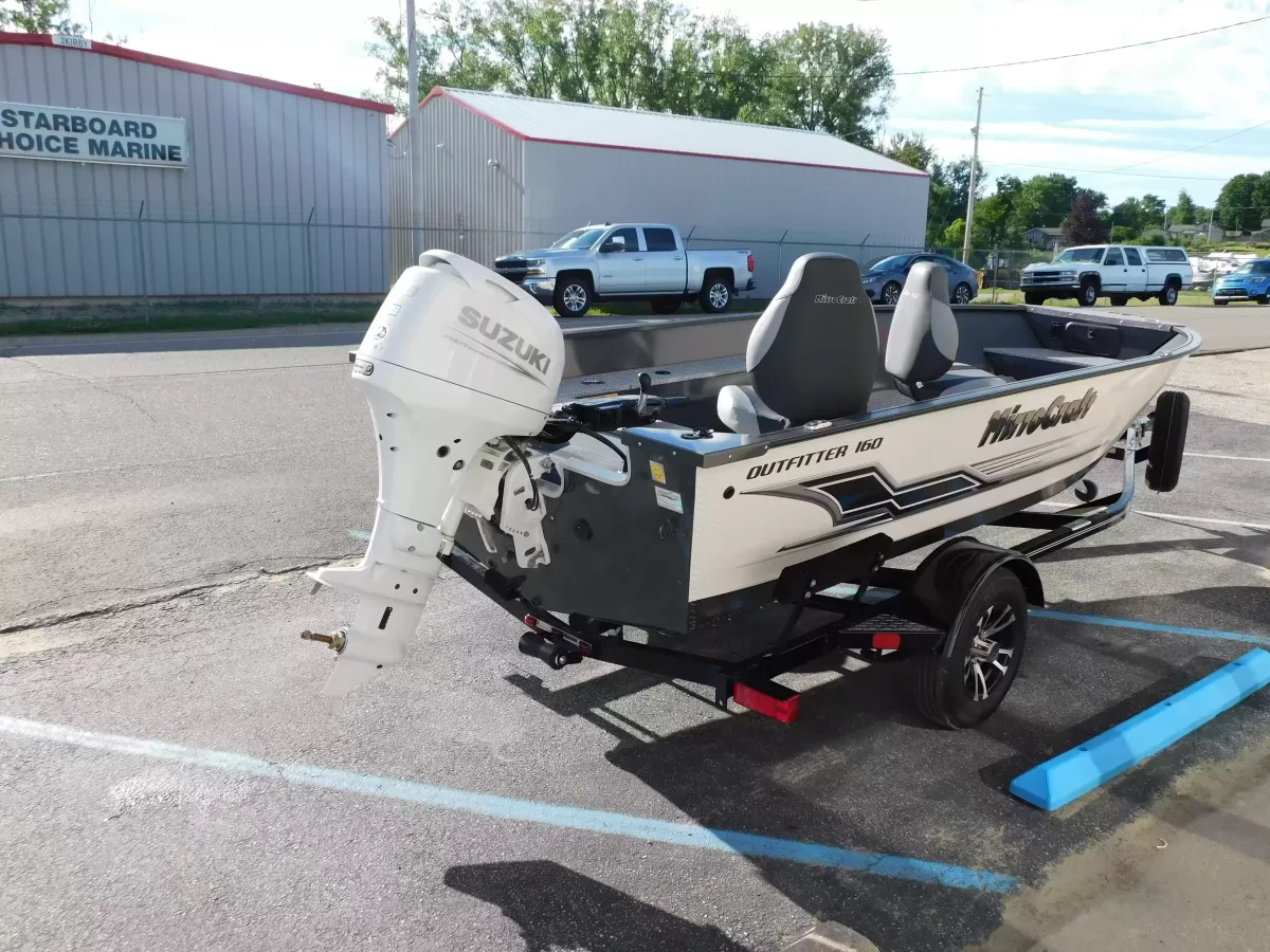 dummy-boat-img