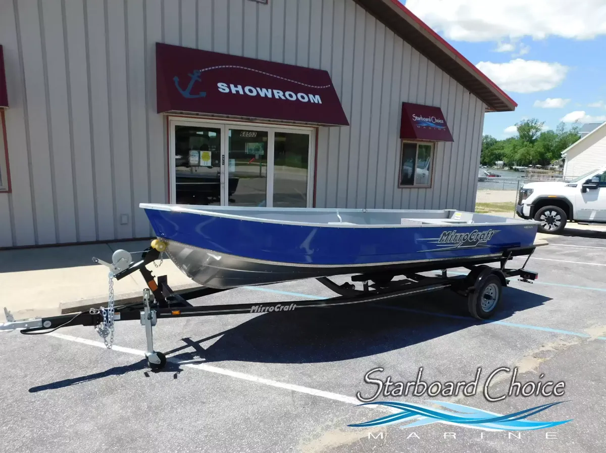 dummy-boat-img