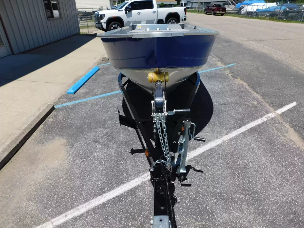 dummy-boat-img