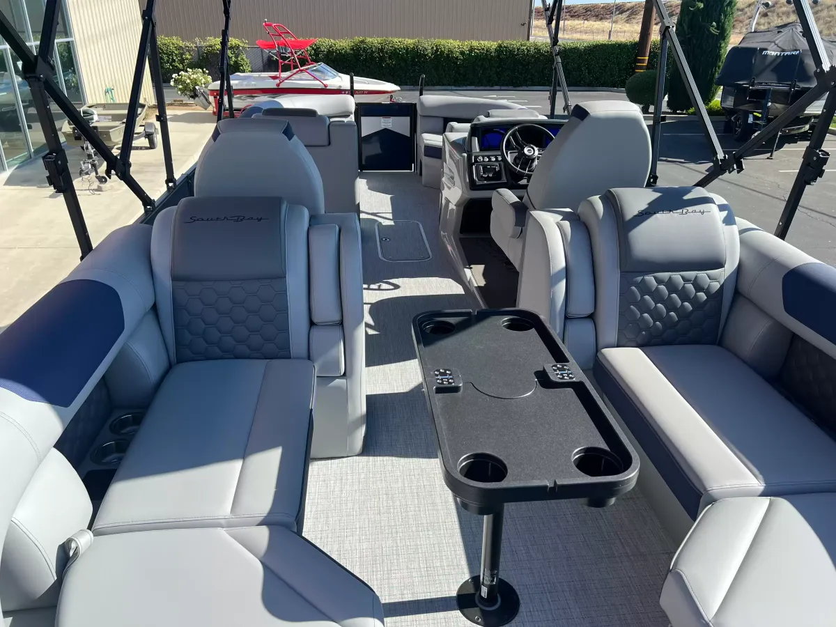 2026 South Bay 525RS-6