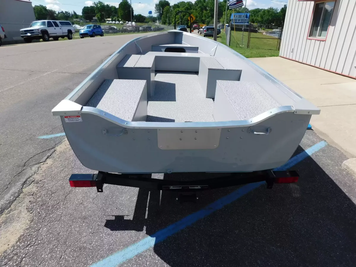 dummy-boat-img