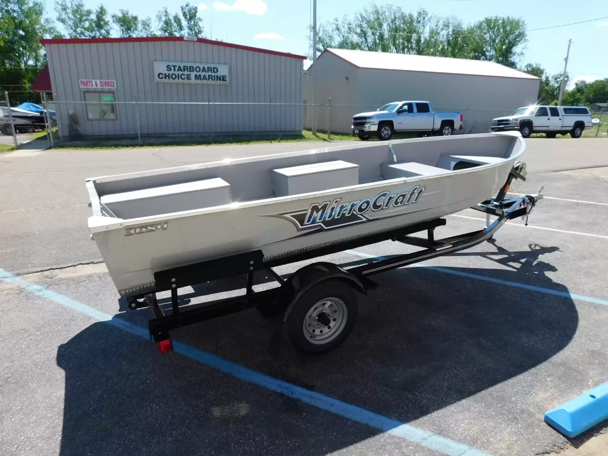 dummy-boat-img