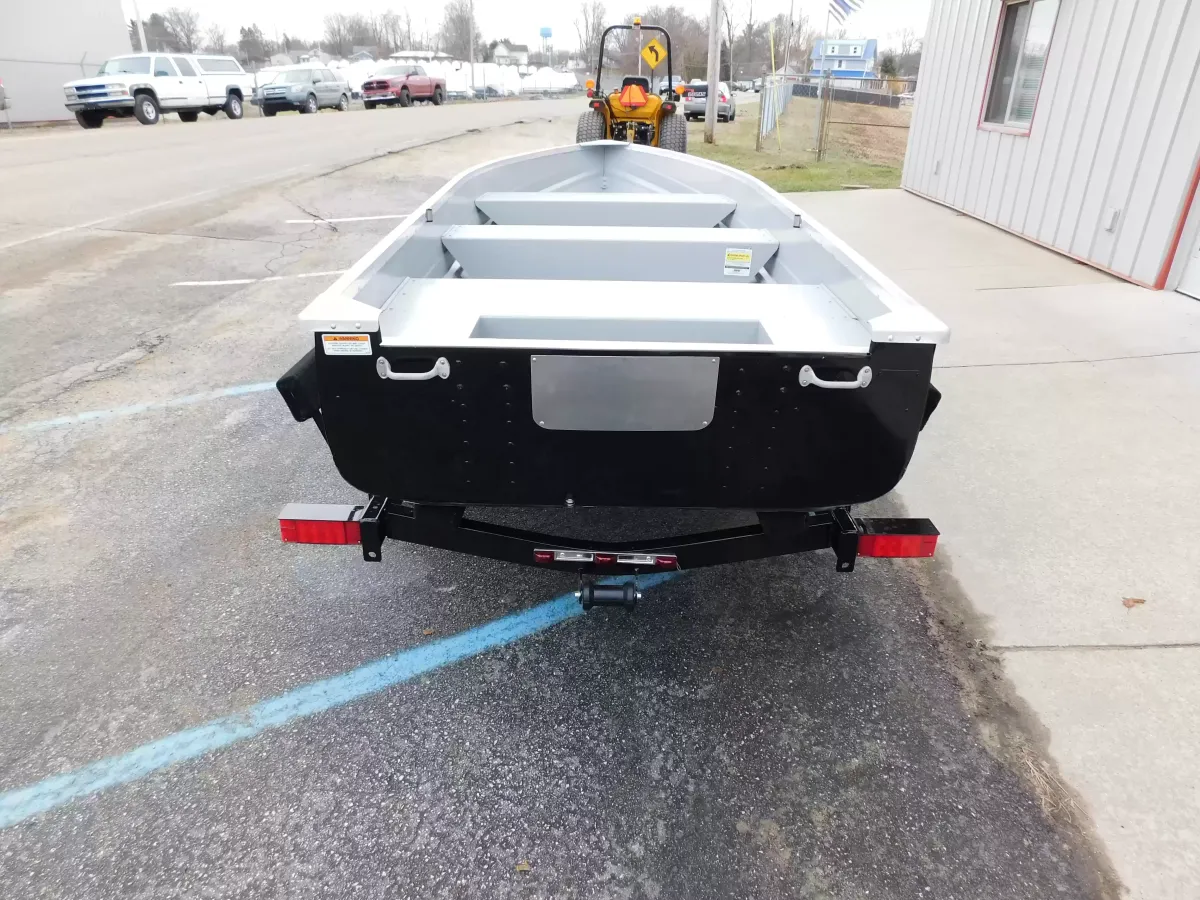 dummy-boat-img