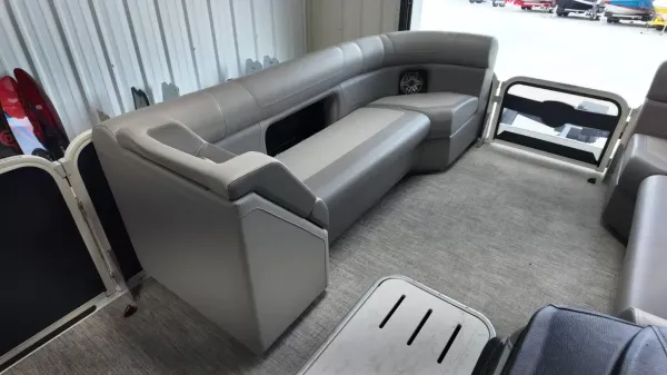 2024 Premier Solaris 250 RL-17