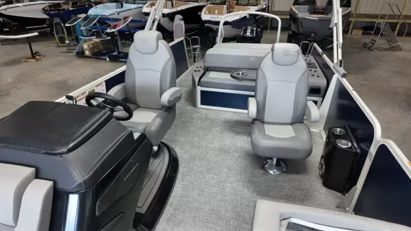 2024 Premier Solaris 250 RL-19
