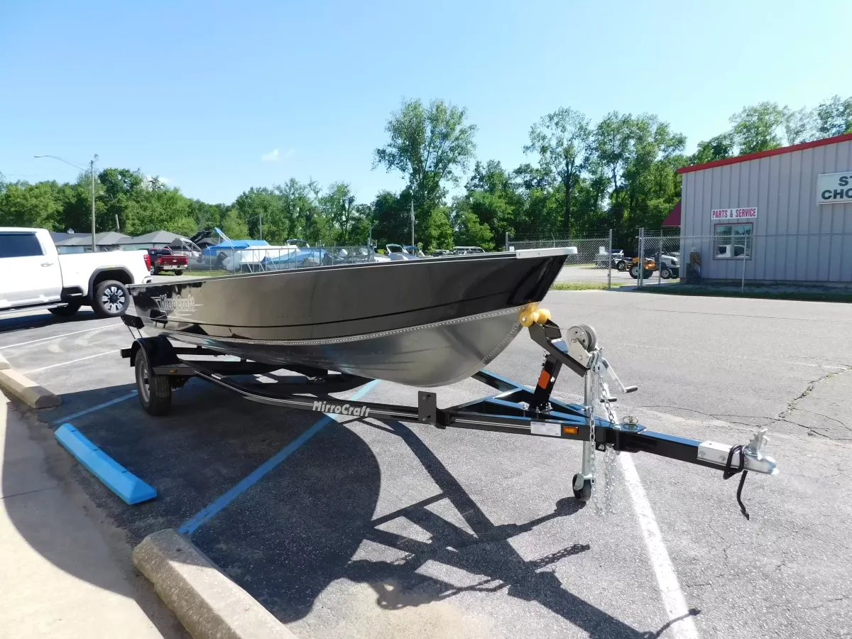 dummy-boat-img