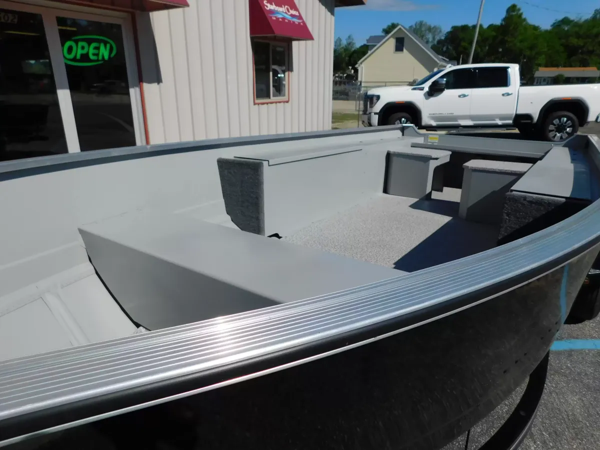 dummy-boat-img