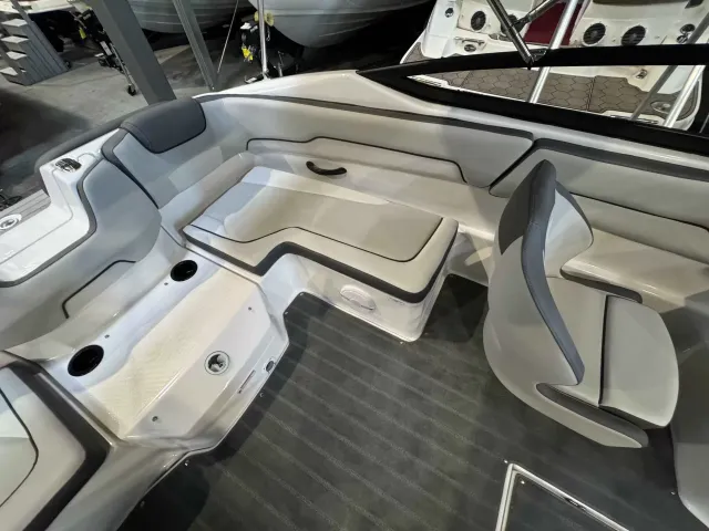 Boat Thumbnail 5