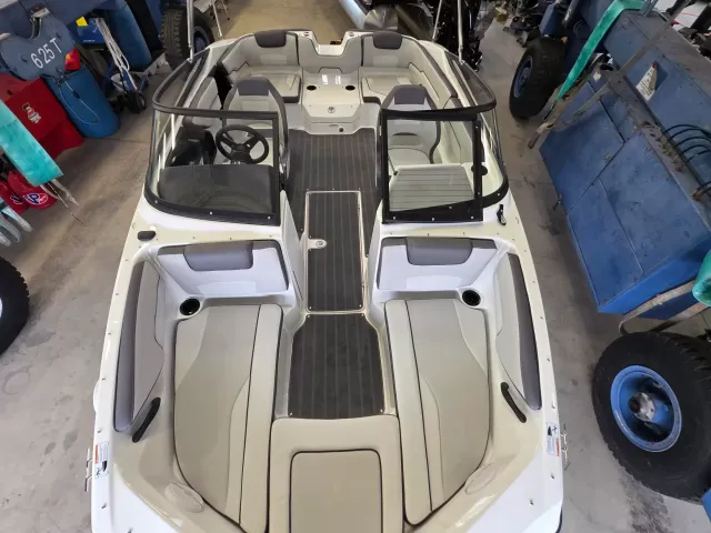 Boat Thumbnail 17
