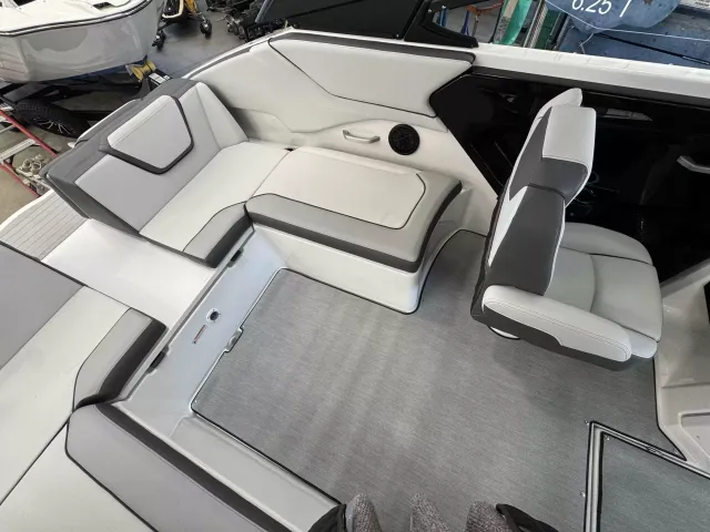 Boat Thumbnail 10