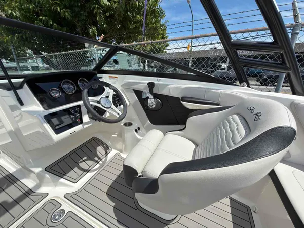 2023 Sea Ray 190SPX-6