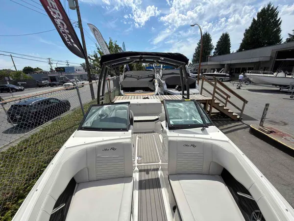 2023 Sea Ray 190SPX-10