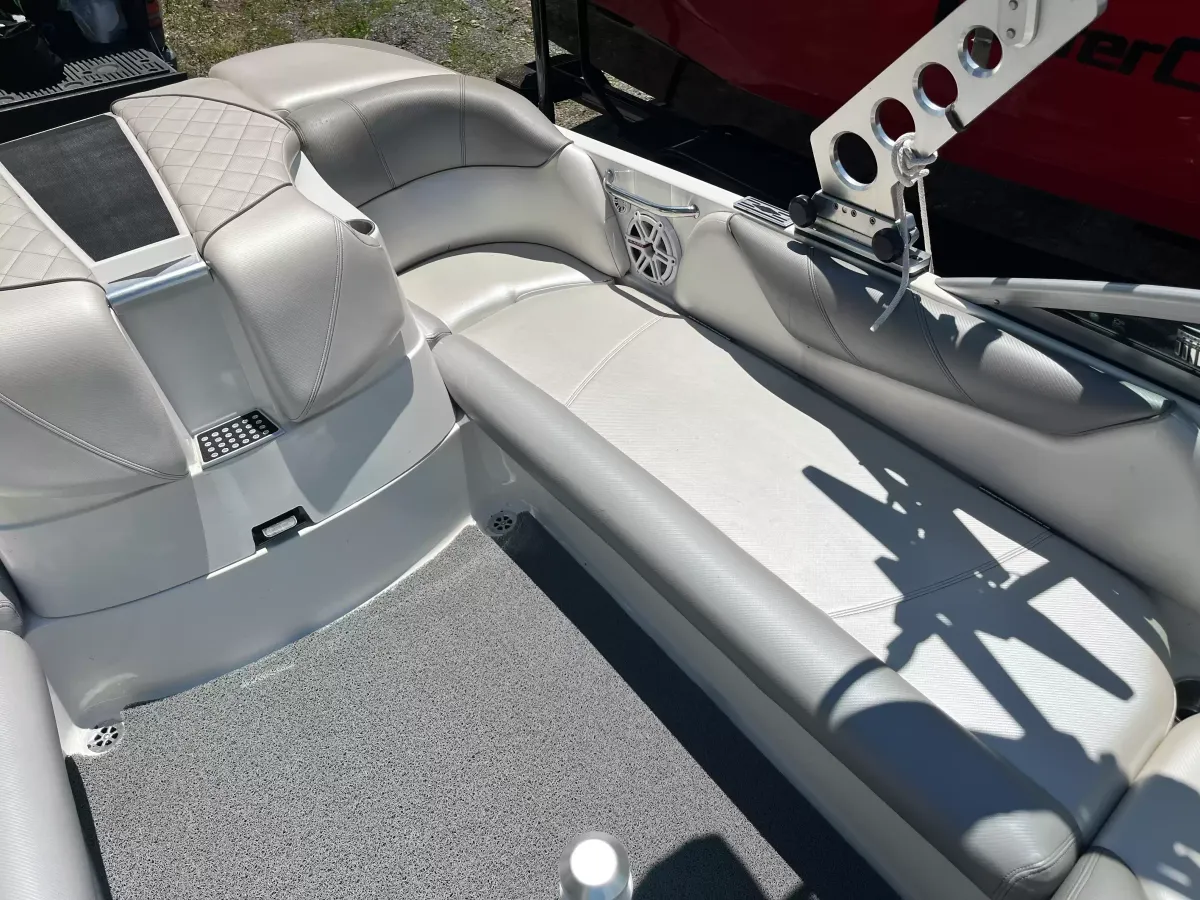 dummy-boat-img