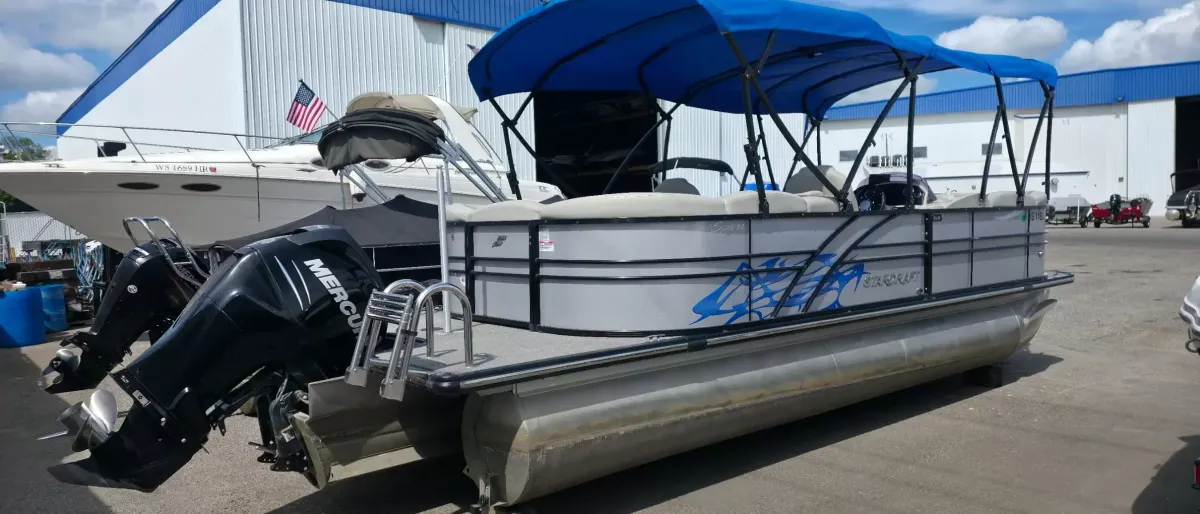 boat-carouselImage-image