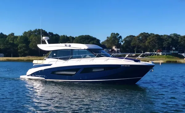 2019 Regal 42 GRANDE COUPE detail image 0