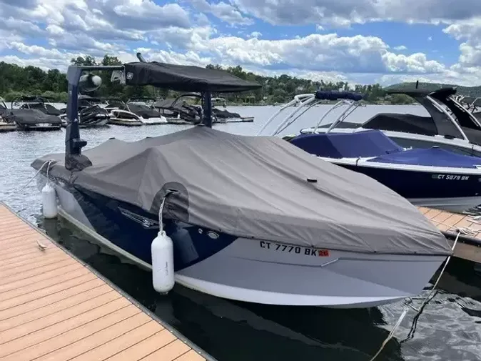 2023 Nautique S23