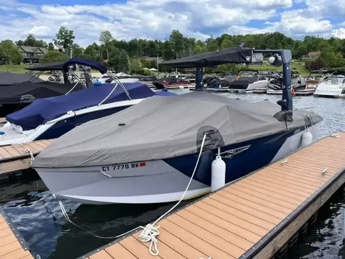 2023 Nautique S23