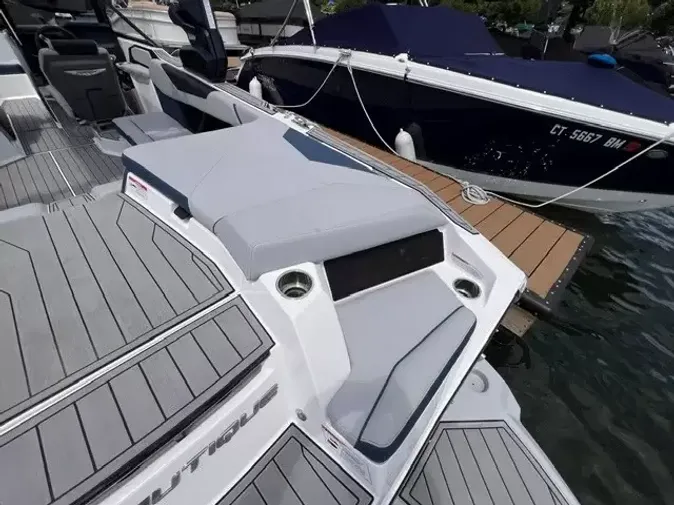 2023 Nautique S23