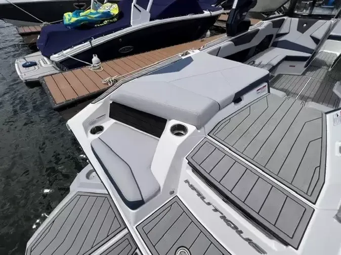 2023 Nautique S23