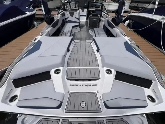 2023 Nautique S23