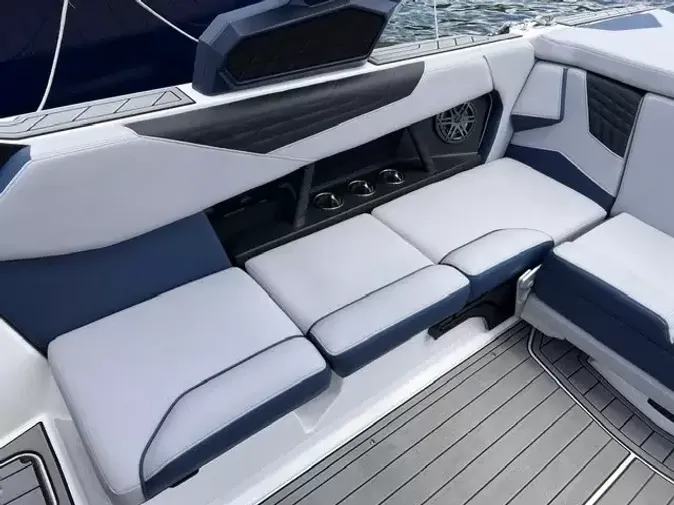2023 Nautique S23