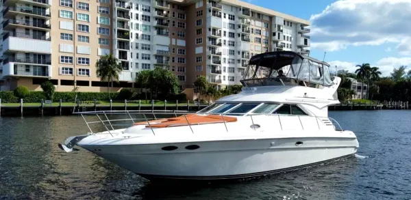 1996 Sea Ray 400 Sedan Bridge