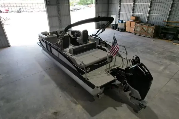 2027 Barletta Cabrio 22UC-14