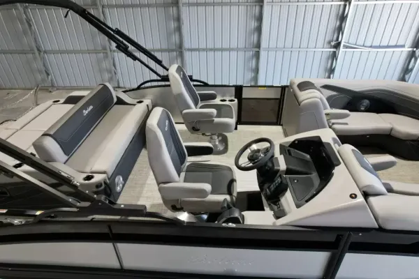 2027 Barletta Cabrio 22UC-38