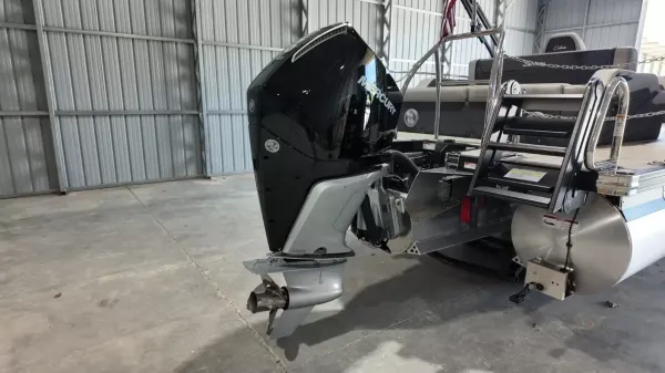 2027 Barletta Cabrio 22UC-8