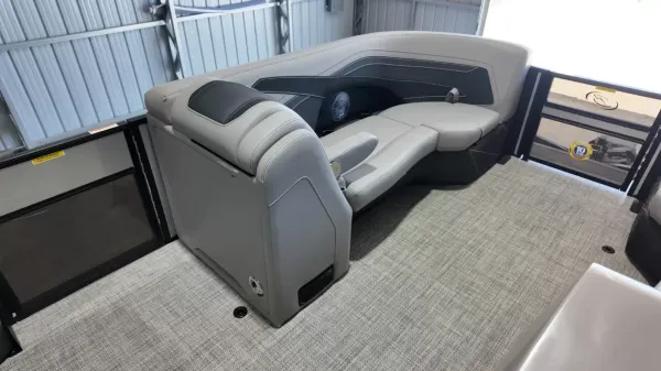 2027 Barletta Cabrio 22UC-23