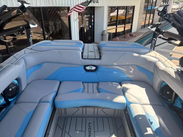 boat-detail-slider-thumb-6