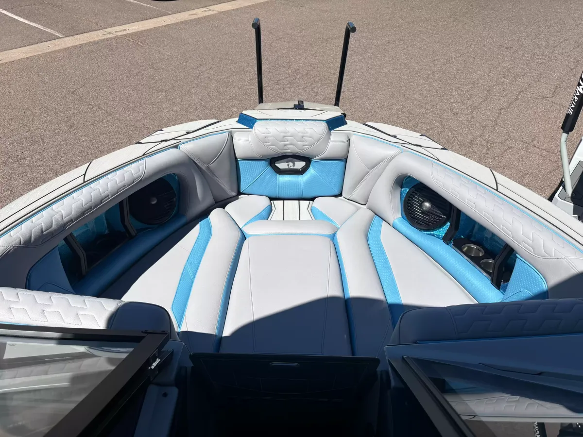 dummy-boat-img