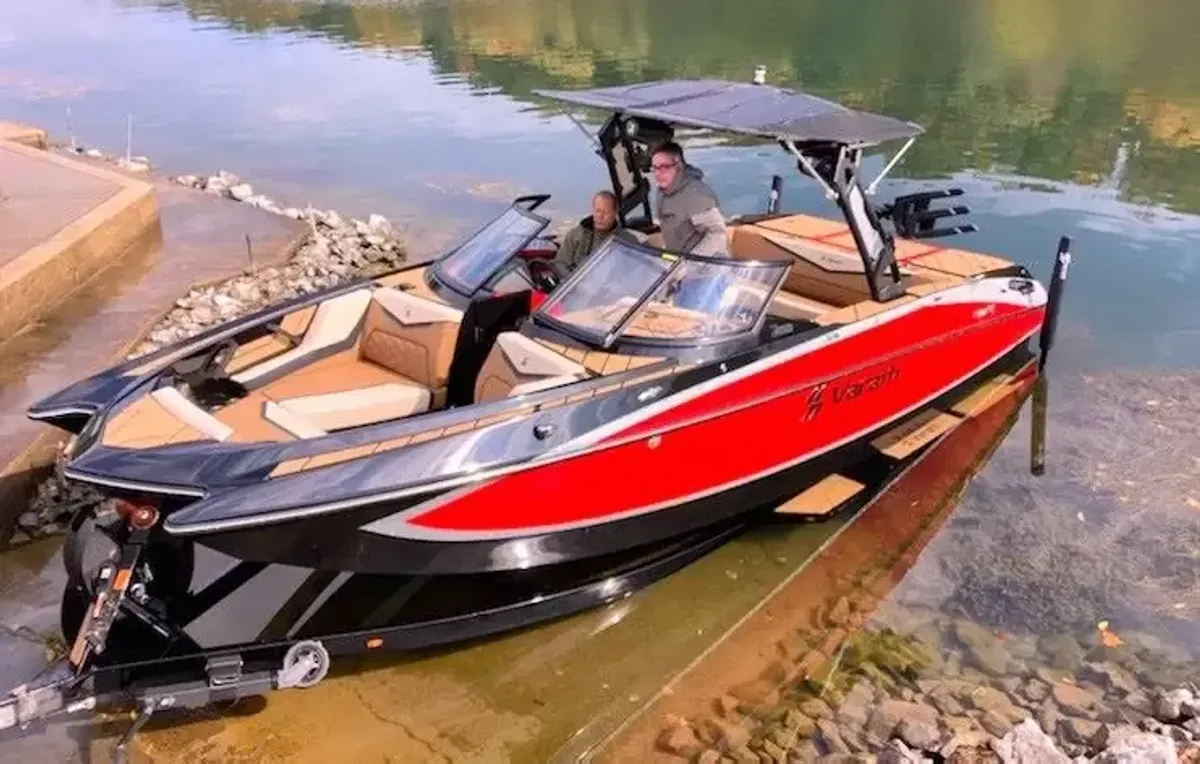 dummy-boat-img