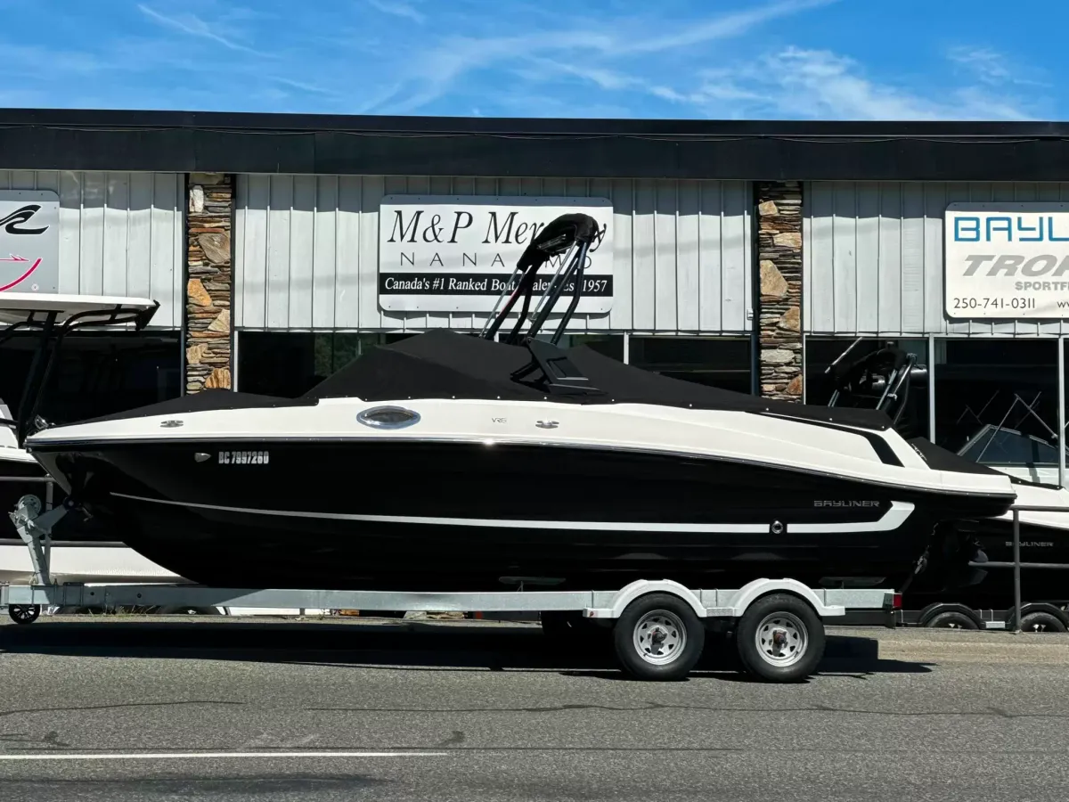 2022 Bayliner VR6 Bowrider-2