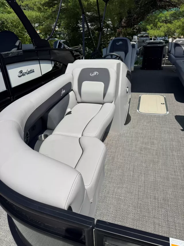 Boat Thumbnail 8