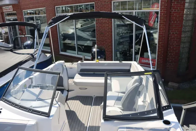 Boat Thumbnail 38