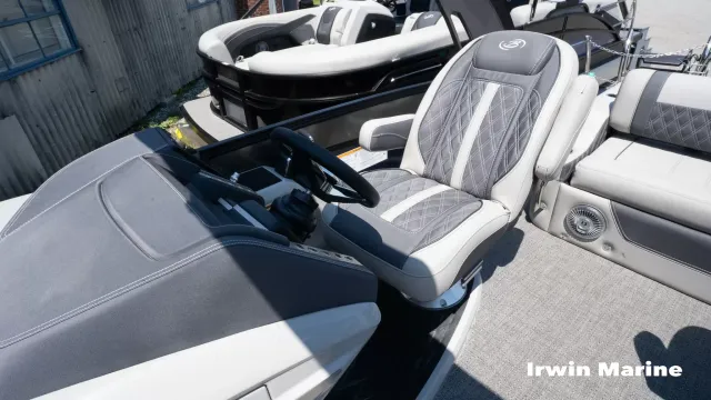 Boat Thumbnail 10