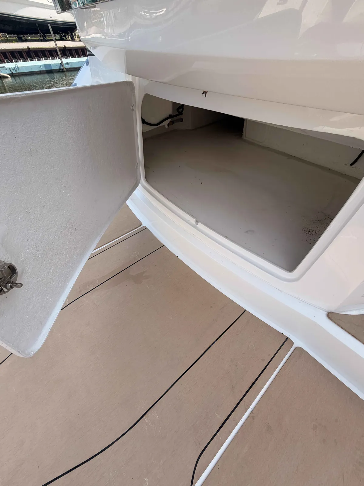 dummy-boat-img