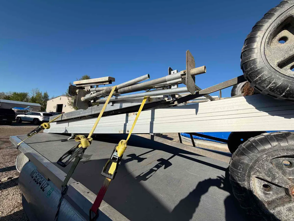 dummy-boat-img