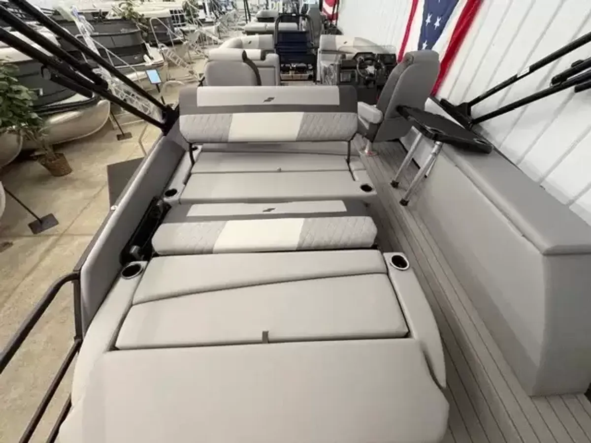 dummy-boat-img