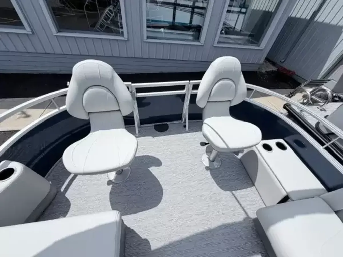 dummy-boat-img