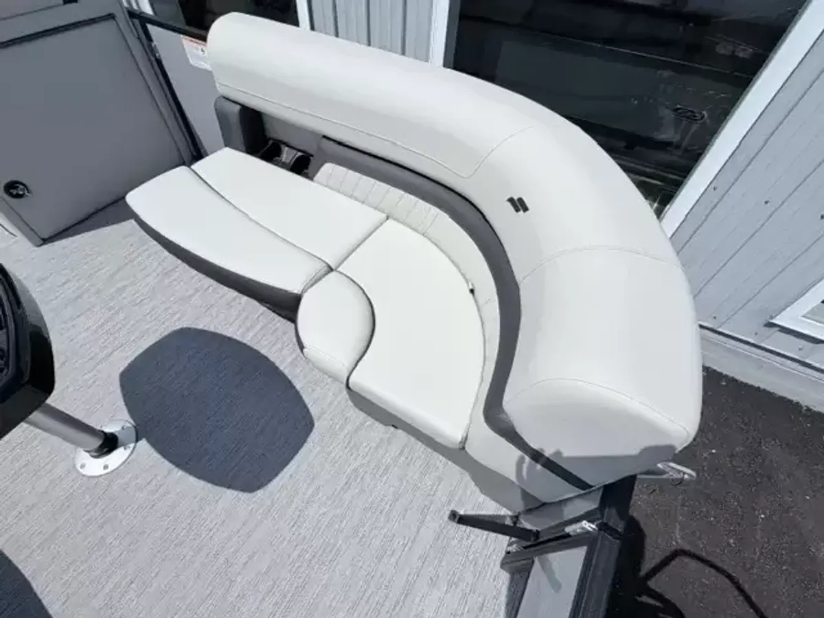 dummy-boat-img