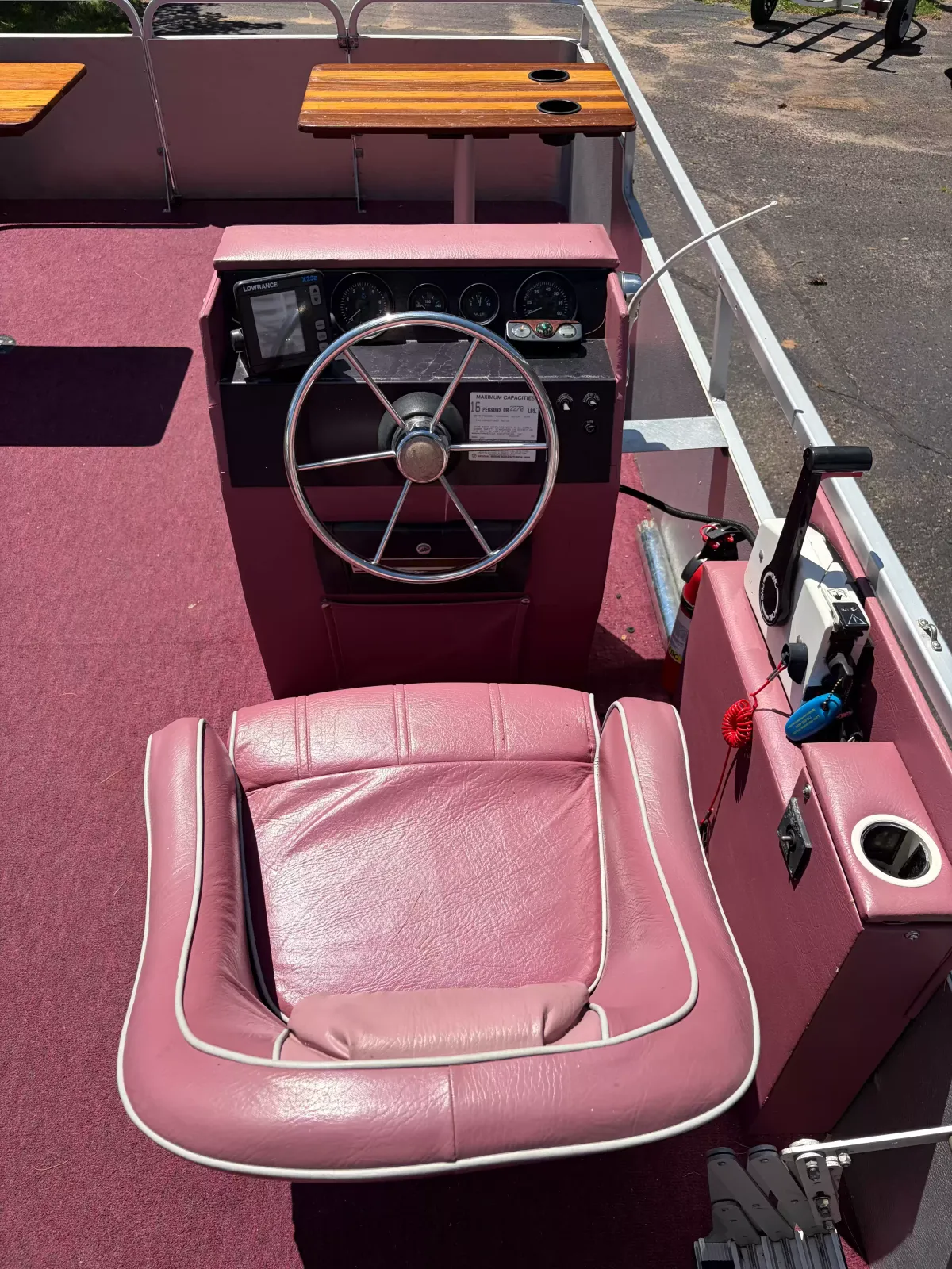 boat-carouselImage-image