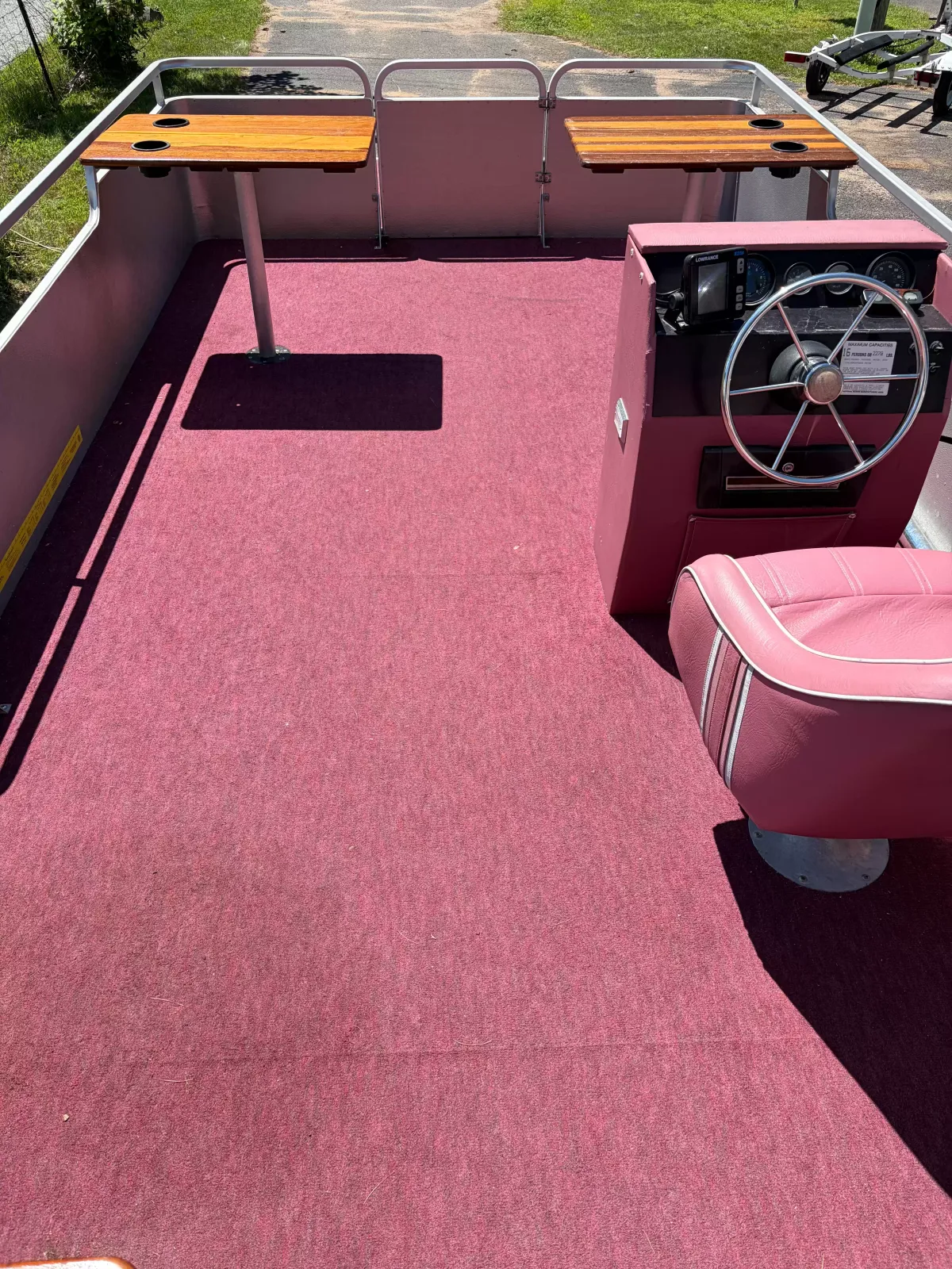 boat-carouselImage-image