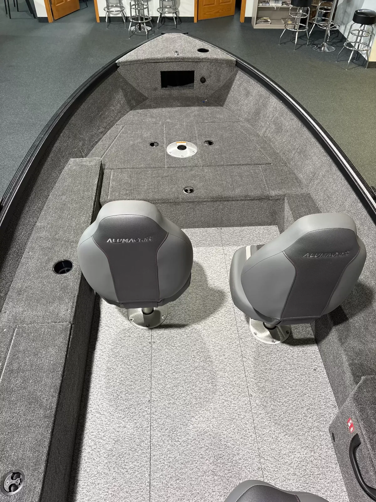 boat-carouselImage-image