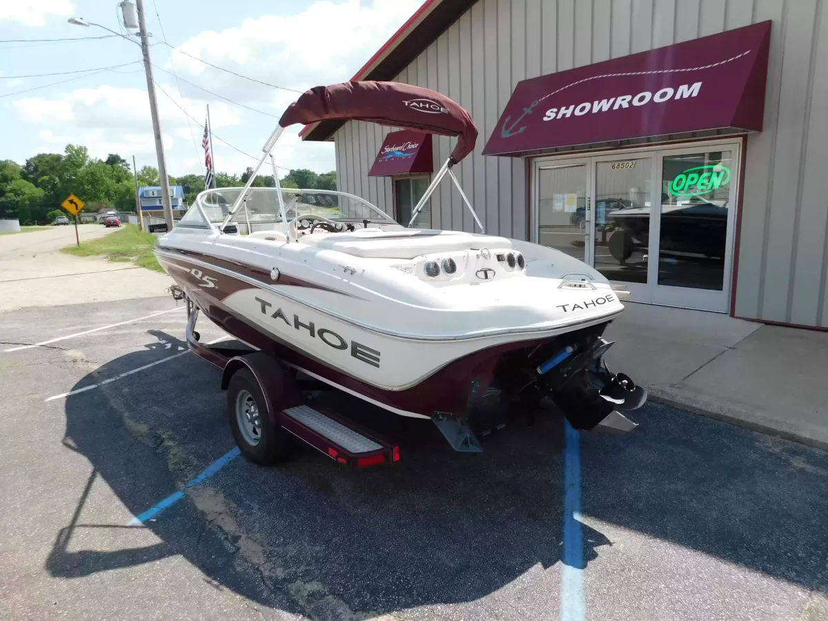 dummy-boat-img
