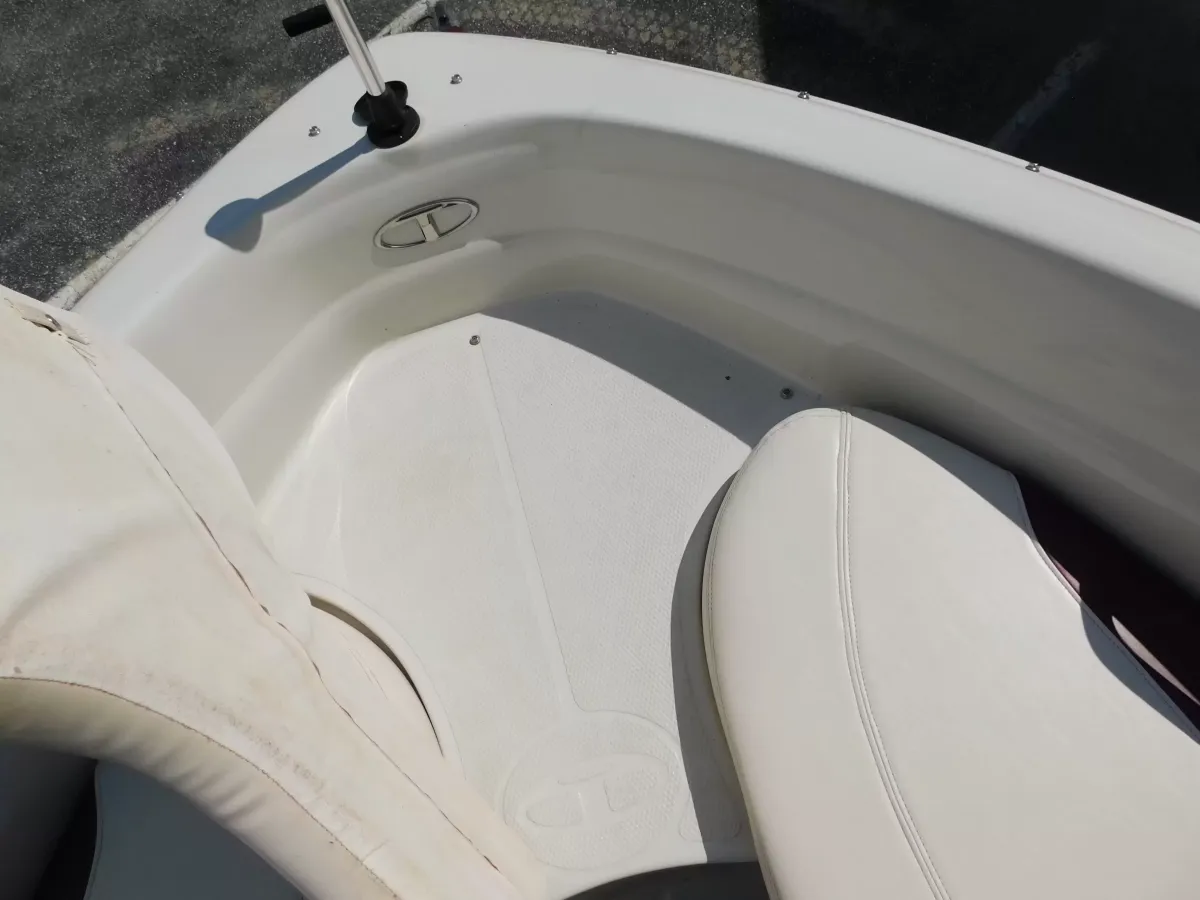 dummy-boat-img